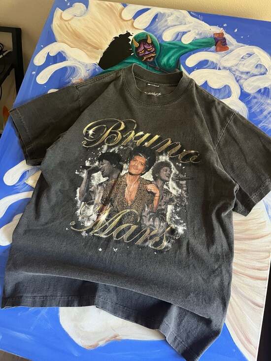 Bruno Mars Other - Bruno Mars Graphic T-Shirt Size M Black Vintage Wash